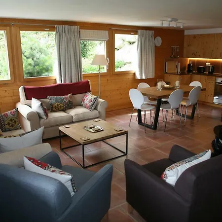 Chateaupre B01 Apartment